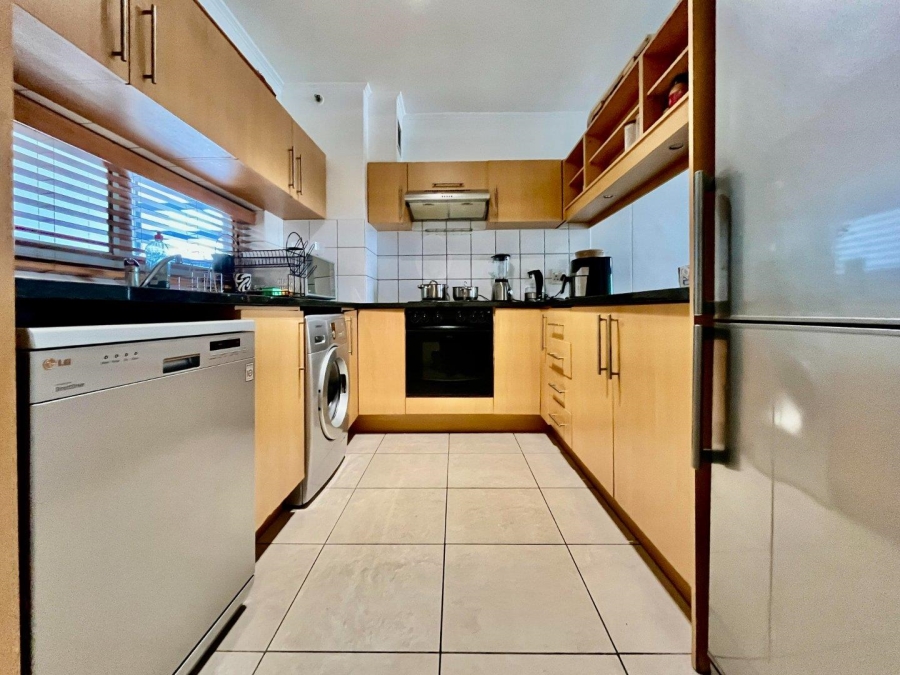 2 Bedroom Property for Sale in Claremont Upper Western Cape